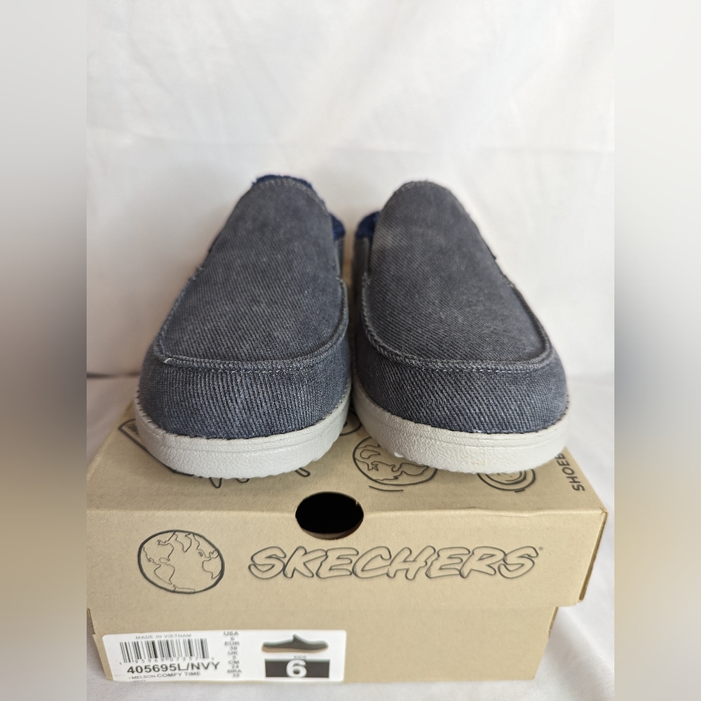 NIB Skechers Boy's Melson Comfy Time Shoes Size 6